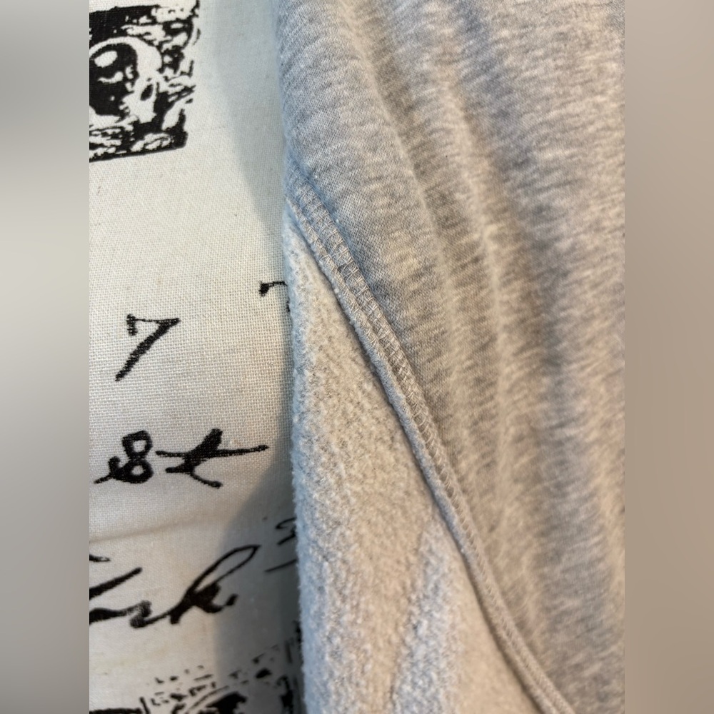 Olive & Oak Light Gray Knit Top – Women’s Large, Cotton Blend, Soft Casual Style - Picture 6 of 9